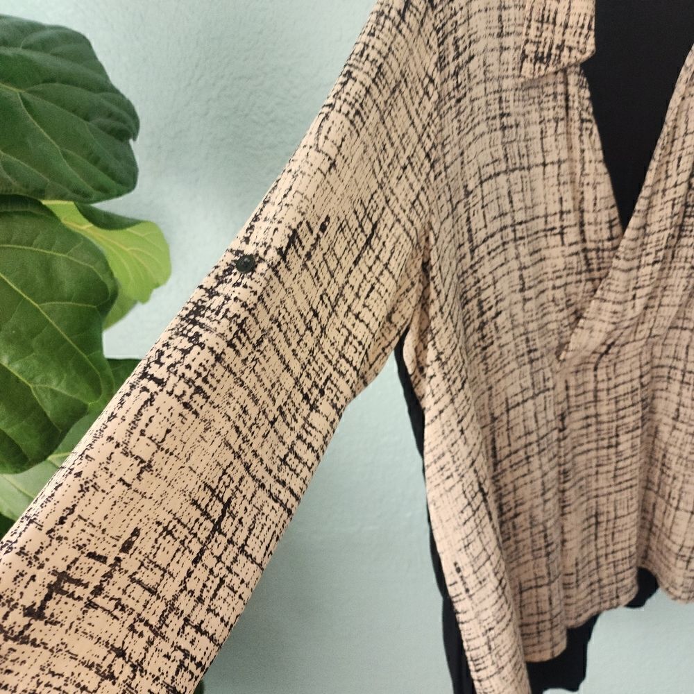 Soft surroundings pop over high low roll up sleeves lagenlook minimalist blouse - Picture 11 of 16